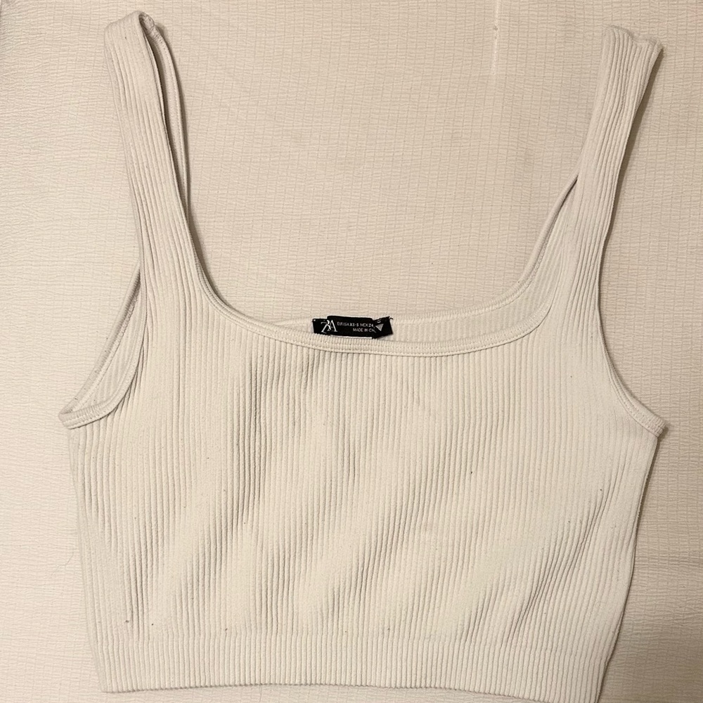 ZARA Ribbed Tank Top - Picture 2 of 3